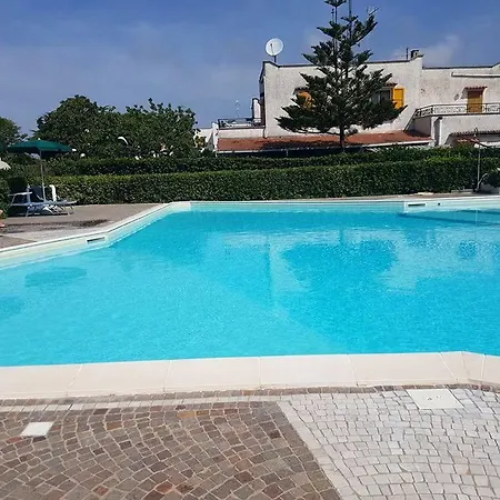 Luxury * Terracina